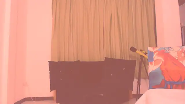 Snapshot of Stephanie520 chatting on December 16, 9:46 am Stephanie520 online show from December 16, 9:46 am