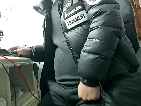 zwc147369 online show from December 21, 3:25 pm