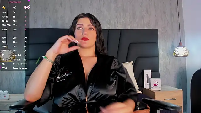 Snapshot of SARA_STONE17 chatting on February 5, 2:48 pm SARA STONE17 online show from February 5, 2:48 pm