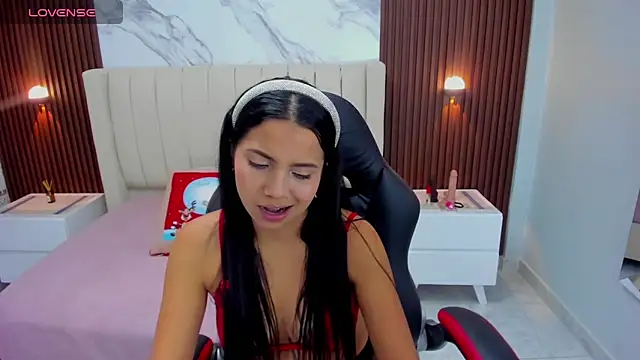 TATIGOLD2 online show from December 18, 2:27 am