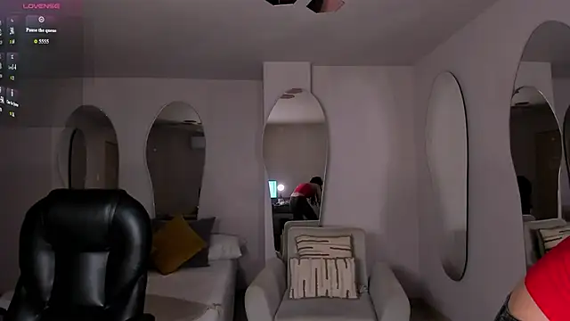 ValeriaVelvet online show from April 3, 12:00 pm