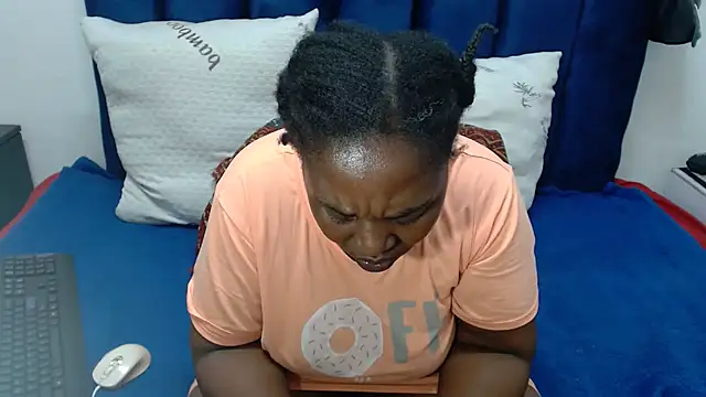 Thickchocolatex2 online show from March 10, 6:12 pm