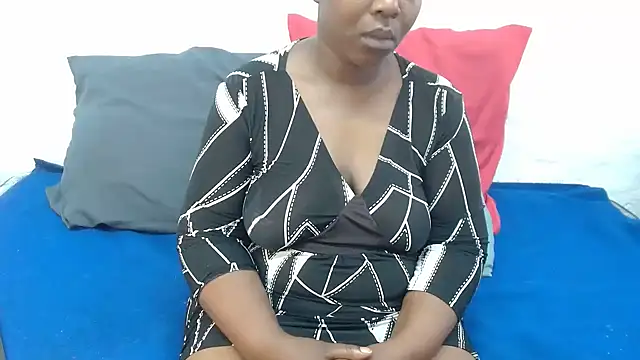 Thickchocolatex2 online show from November 6, 6:17 am