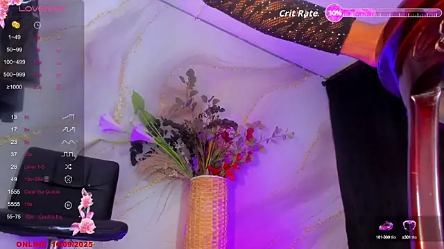 Snapshot of Karla-Ebony chatting on September 16, 1:56 pm Karla-Ebony online show from September 16, 1:56 pm