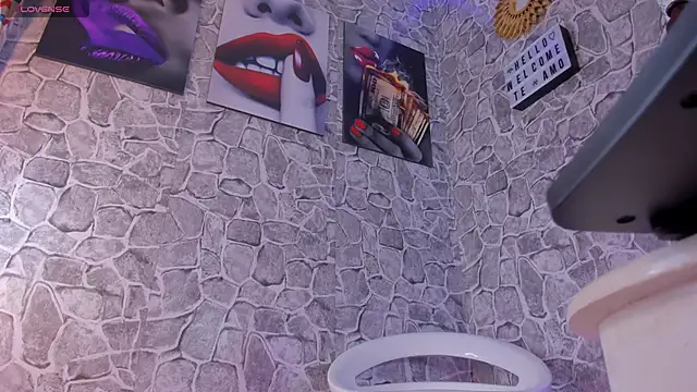 Karla-Ebony online show from March 29, 2:46 am