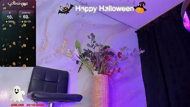 Karla-Ebony online show from October 30, 1:42 pm