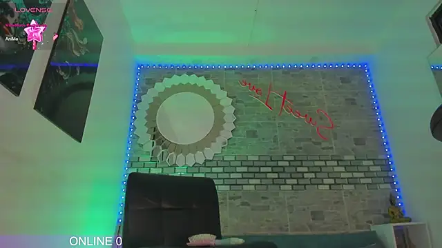 Snapshot of Karla-Ebony chatting on March 3, 1:45 pm Karla-Ebony online show from March 3, 1:45 pm