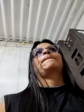 Linda Lars online show from January 12, 3:02 am