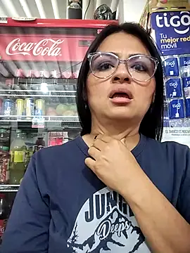 Linda Lars online show from October 29, 2:38 pm