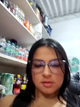 Linda Lars online show from March 15, 3:02 am