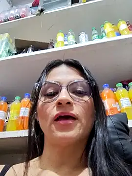 Linda Lars online show from February 9, 2:09 am