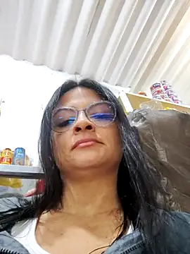 Linda Lars online show from December 15, 3:34 am