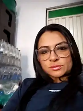 Linda Lars online show from November 10, 3:00 am