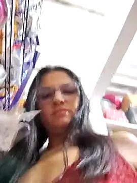 Linda Lars online show from February 28, 2:11 am