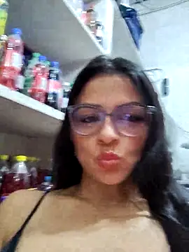 Linda Lars online show from March 2, 2:34 am