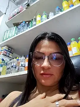 Linda Lars online show from February 12, 2:11 am