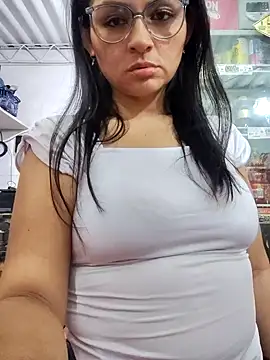 Linda Lars online show from March 28, 2:34 am