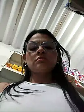 Linda Lars online show from November 26, 2:55 am