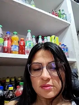 Linda Lars online show from February 18, 2:42 am