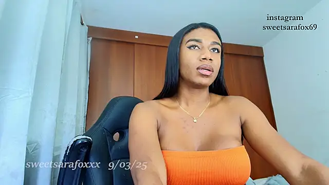 sweetsarasofia online show from March 9, 7:34 am