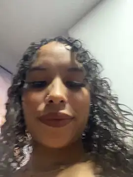MarieLeon online show from May 15, 9:35 pm