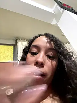 MarieLeon online show from January 11, 10:38 pm