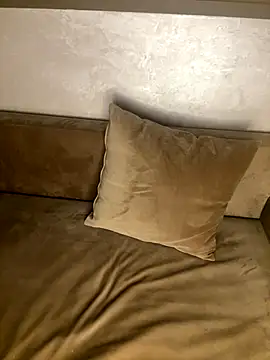 RachaCharmouta online show from November 7, 6:34 pm