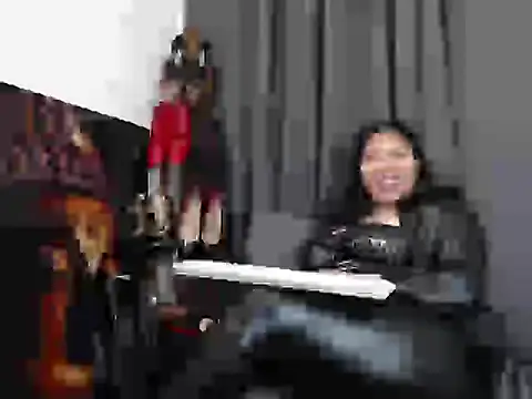 Snapshot of LeizaMagnus chatting on February 11, 9:47 pm LeizaMagnus online show from February 11, 9:47 pm