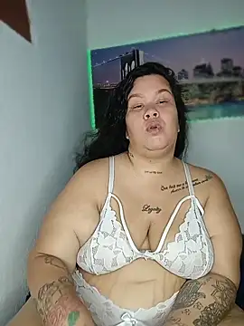 Snapshot of Goddexxxvane chatting on June 17, 1:32 pm Goddexxxvane online show from June 17, 1:32 pm