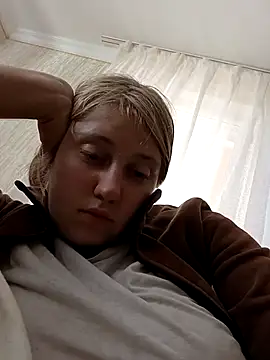 Snapshot of AnastasiaSky19 chatting on September 27, 9:04 am AnastasiaSky19 online show from September 27, 9:04 am