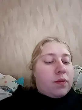 Snapshot of AnastasiaSky19 chatting on October 16, 6:43 am AnastasiaSky19 online show from October 16, 6:43 am