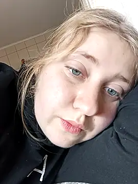 AnastasiaSky19 online show from October 29, 8:35 am