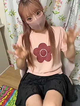 Snapshot of alice__1111 chatting on September 29, 1:28 pm alice 1111 online show from September 29, 1:28 pm