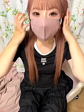 Snapshot of alice__1111 chatting on September 30, 1:17 pm alice 1111 online show from September 30, 1:17 pm