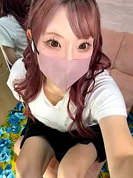 Snapshot of alice__1111 chatting on October 8, 12:17 pm alice 1111 online show from October 8, 12:17 pm