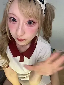 alice  1111 online show from May 6, 11:36 am