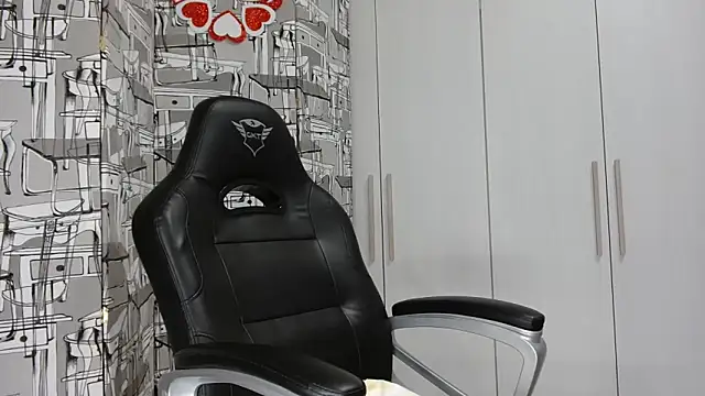 saraxt987 online show from February 17, 1:55 pm