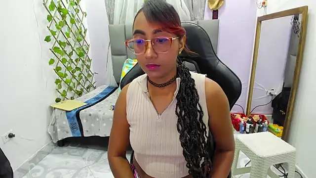 MurphyAngelina online show from October 18, 2:57 am