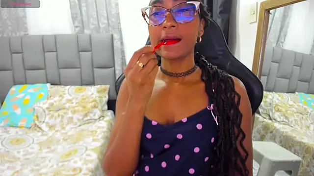 Snapshot of MurphyAngelina chatting on June 16, 3:06 am MurphyAngelina online show from June 16, 3:06 am