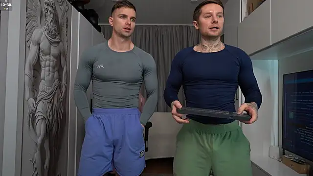 Nik Sharp online show from April 15, 8:53 am