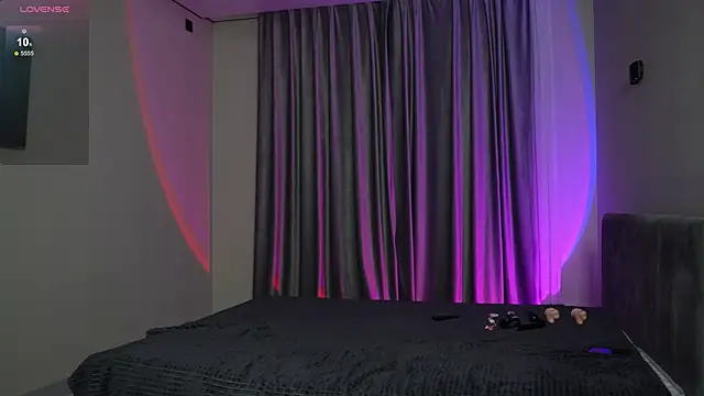 Nik Sharp online show from January 7, 4:28 am