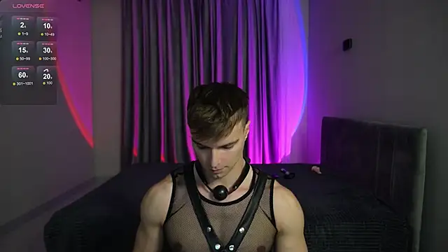 Nik Sharp online show from January 7, 4:34 pm