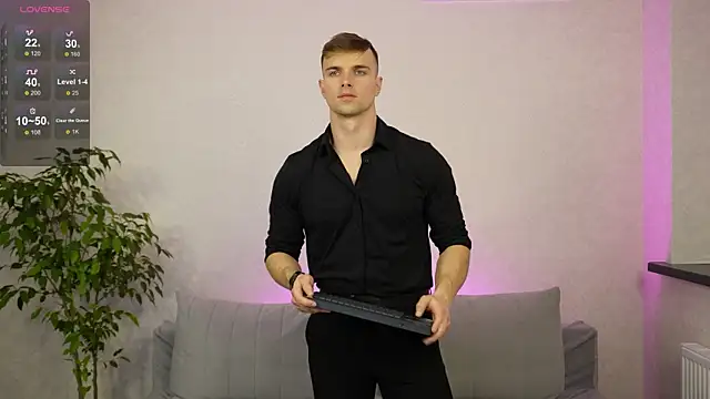 Snapshot of Nik_Sharp chatting on March 8, 4:06 pm Nik Sharp online show from March 8, 4:06 pm
