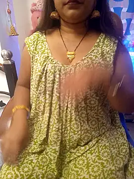 Snapshot of nisha_baby2 chatting on February 26, 4:19 am nisha baby2 online show from February 26, 4:19 am