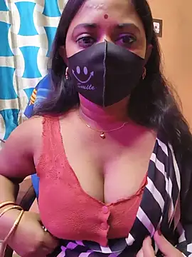 Snapshot of nisha_baby2 chatting on May 10, 12:03 am nisha baby2 online show from May 10, 12:03 am