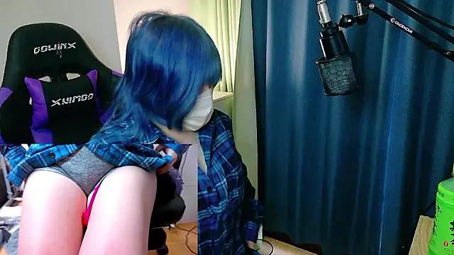 Snapshot of hazuki_8008 chatting on October 22, 4:12 am hazuki 8008 online show from October 22, 4:12 am