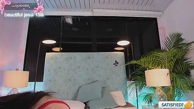 JESSI NAOMI online show from May 2, 1:55 am