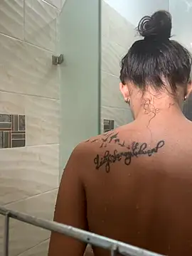 Arilw online show from January 6, 1:15 pm