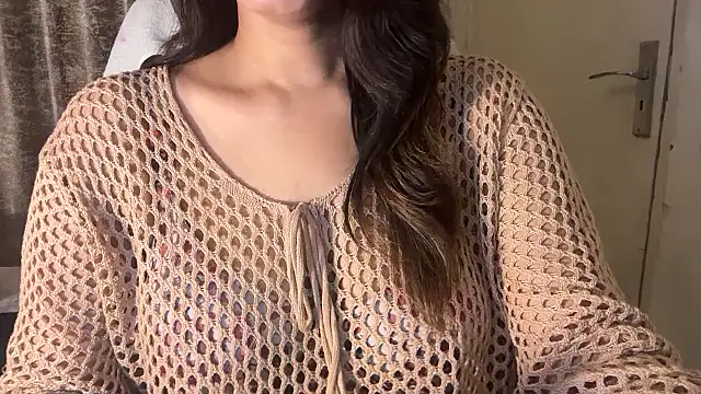 Cupid of Hearts online show from April 3, 11:11 pm