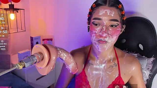 Snapshot of baby_naughty1_ chatting on February 26, 4:27 pm baby naughty1 online show from February 26, 4:27 pm